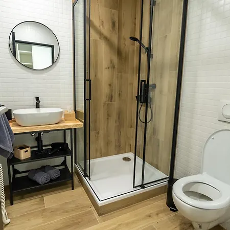 Apartment Lima *