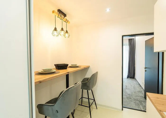 Apartmán Lima - Free Parking, Near Center